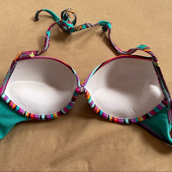 Xhilaration Bikini - Pink/Purple/Aqua Paisley and Stripes - Picture 3 of 9